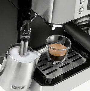 COM532 DeLonghi Combination Pump Espresso & Drip Coffee Maker: 10-cup glass carafe