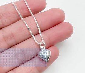 Chic Delicate and Dainty Sterling Silver 925 Heart Necklace 18 inches